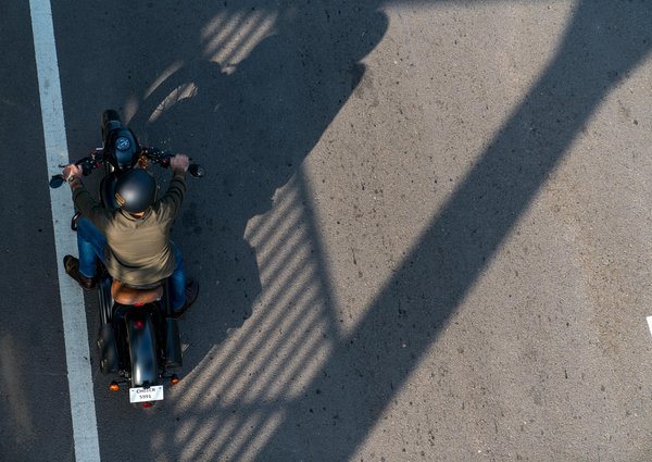 Essential Guide to Safely Positioning a Fire Extinguisher in Your Commercial Vehicle for Instant Access